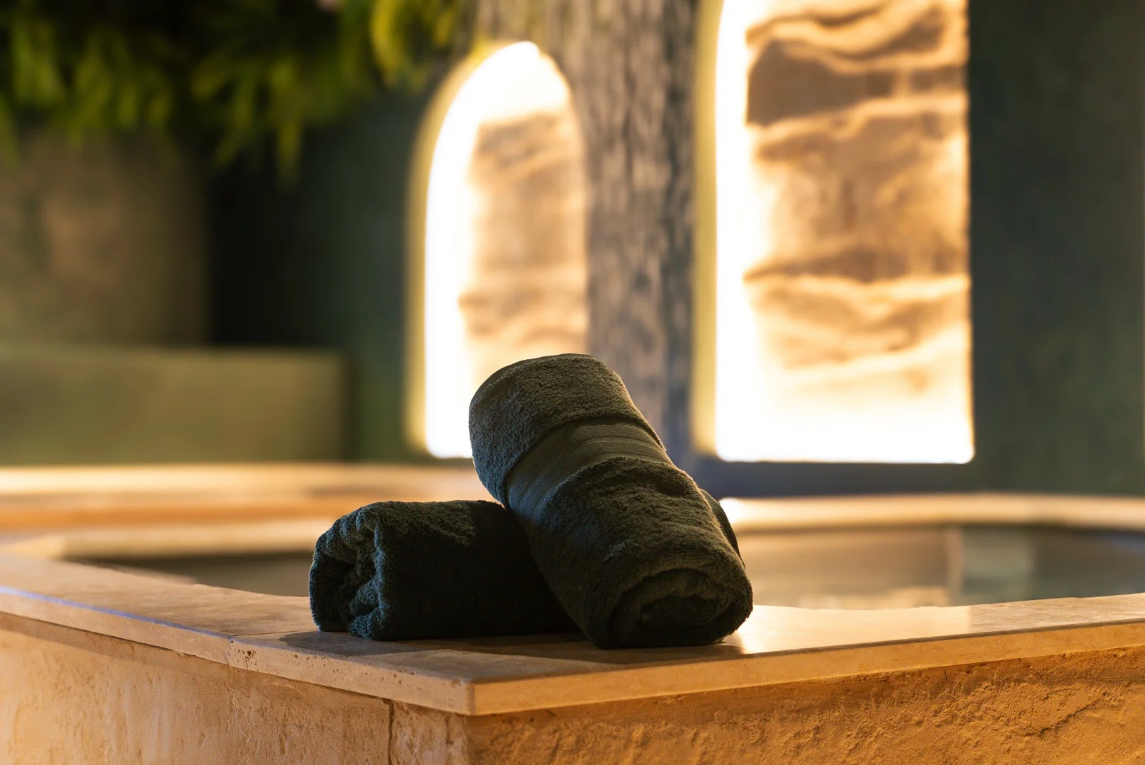 Estecha & Venetian Plaster Commercial Feature