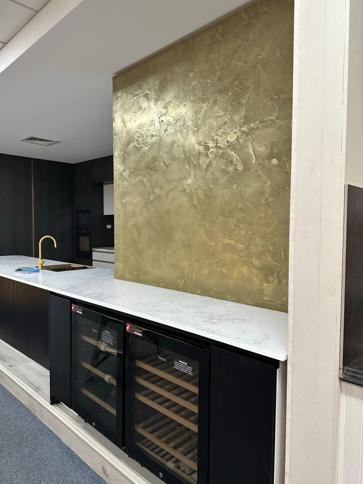 Liquid Metal Outdoor Kitchen Wall